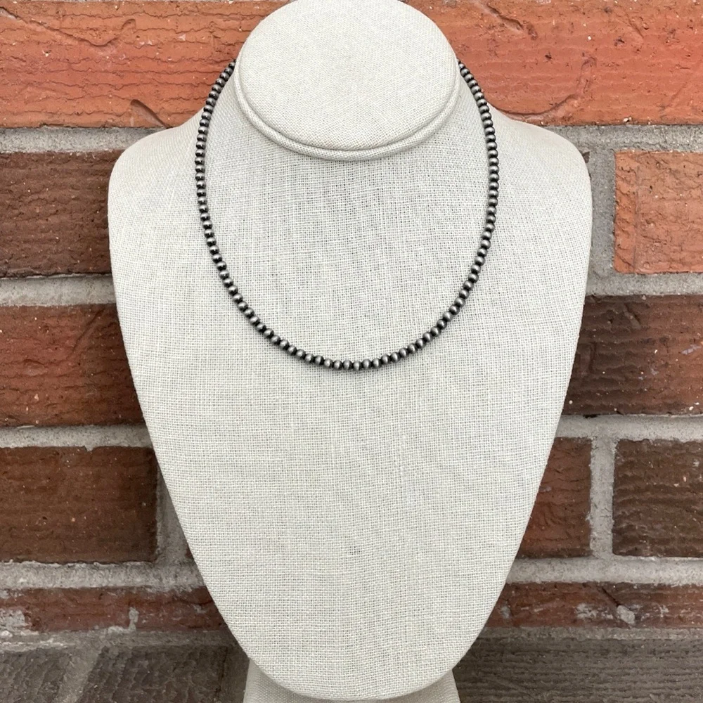 4mm Navajo Style Pearl Necklace - Picture 2 of 3